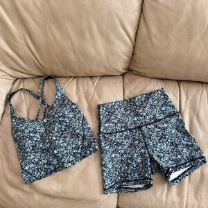 Hollister Gilly Hicks Floral Active Workout Set